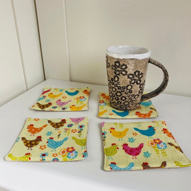 Chickens coaster Set of 4 Linen-cotton coasters 11.5 x 11.5 cm - 杯墊 - 亞麻 黃色