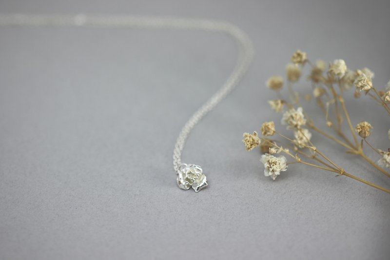 Rose/sterling silver necklace/Màn craft - สร้อยคอ - โลหะ สีเทา