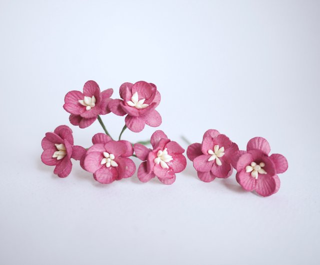 ペーパーフラワー、50個、DIYサイズ2.5cm。桜、桜、ワイン色