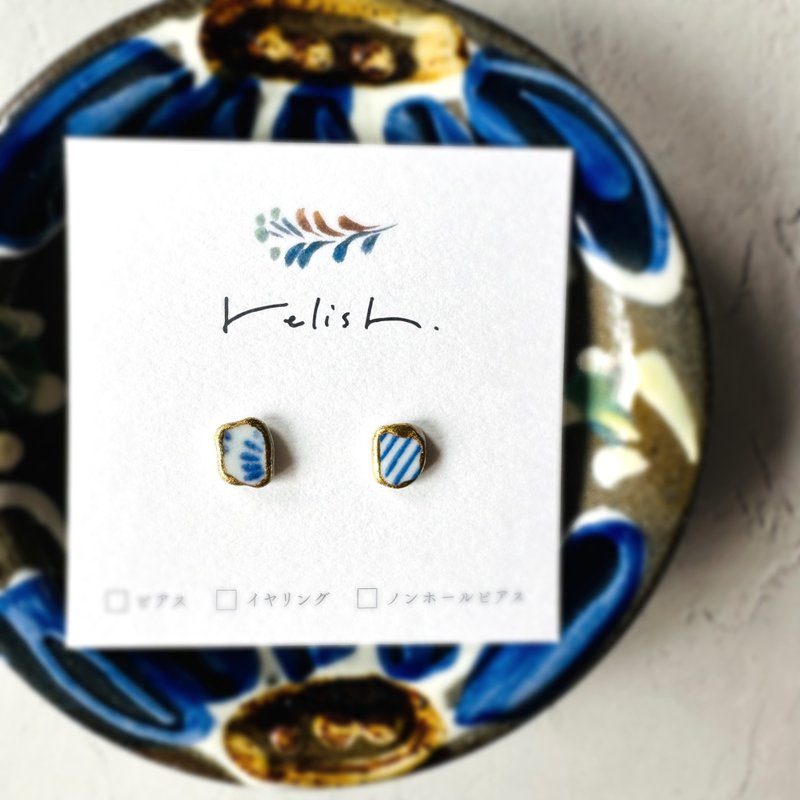 [Resale] Blue x White Small Kintsugi Line Sea Ceramic Earrings Non-pierced Earrings Blue White Gold Small Japanese Modern Simple Gift - ต่างหู - ดินเผา สีน้ำเงิน