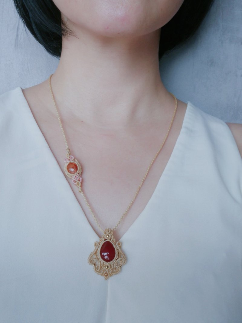 N54/FW24~red agate l Wax thread l hand-woven l necklace - Necklaces - Semi-Precious Stones Pink