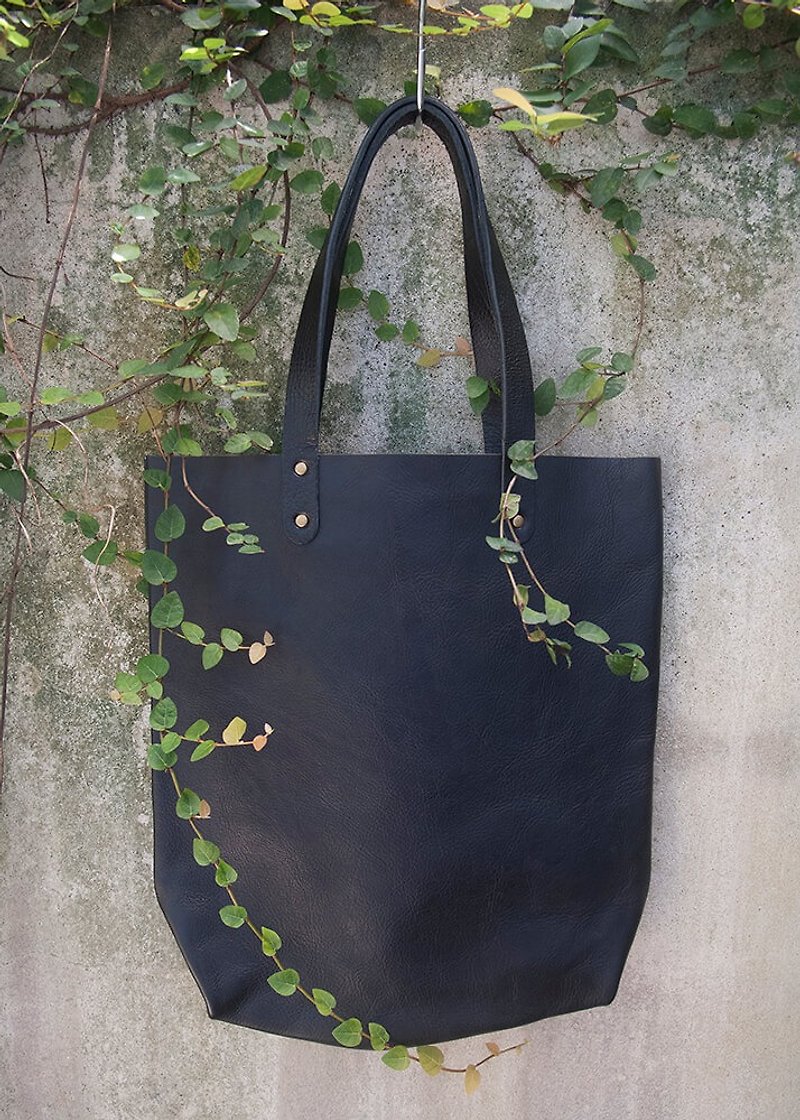 Leather Tote bag, Simple Leather Tote, Leather Shoulder bag - กระเป๋าถือ - หนังแท้ สีดำ