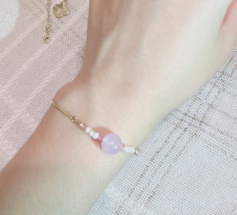 Pearl design model. Kunzite + natural pearl. 18K gold-injected bracelet. Round and round - Bracelets - Other Materials 