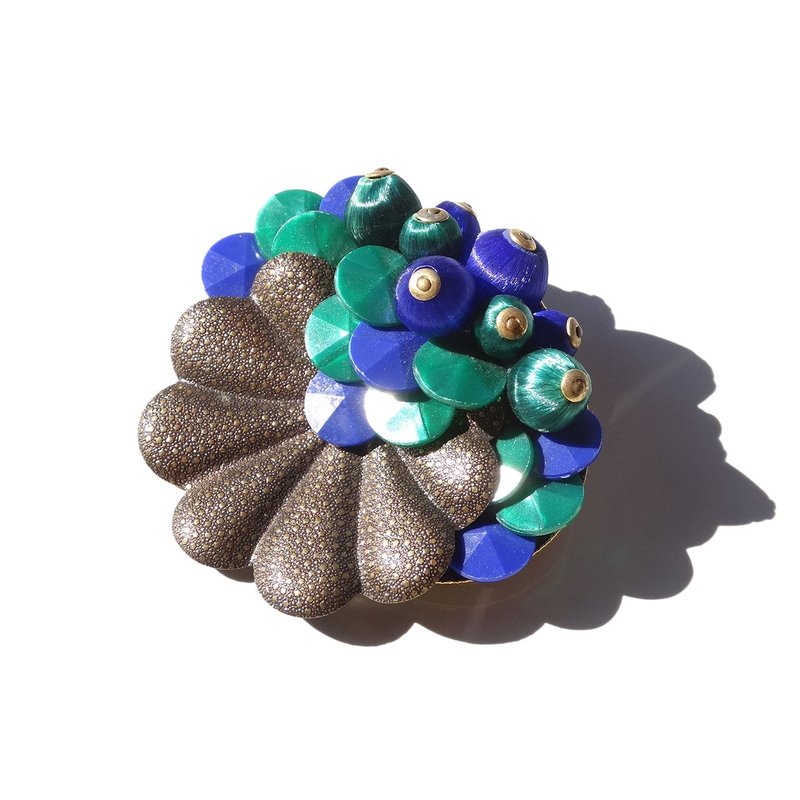 Vintage peacock motif design brooch - 胸針 - 其他材質 紫色