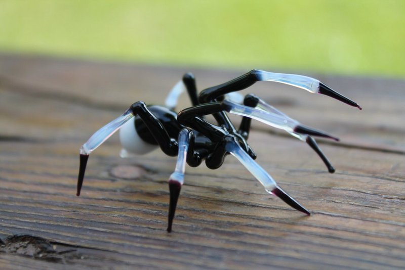 Blue Adorable Mini Glass Spider Figurine for Gift Giving and Collecting - Pottery & Glasswork - Glass Blue