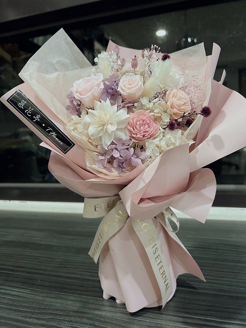 Immortal dried bouquet. special offer - ช่อดอกไม้แห้ง - วัสดุอื่นๆ สึชมพู