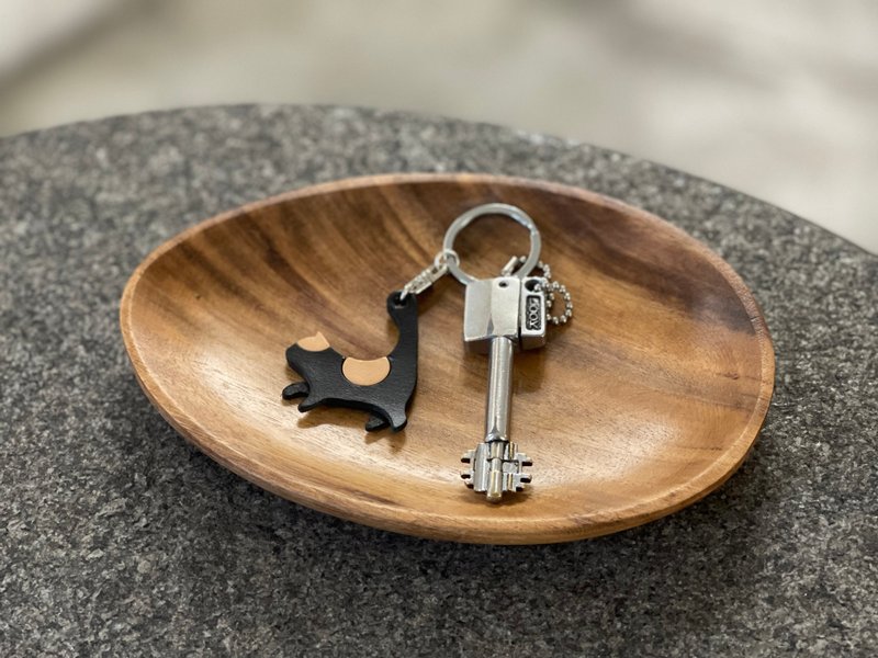 [Handmade Leather] Leather Cat Key Ring (Black) - Keychains - Genuine Leather 