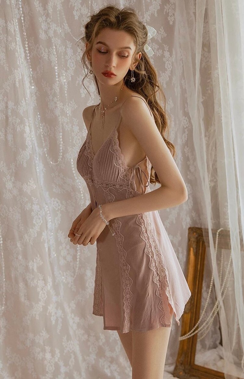 New Dress princess pajamas Pink and White - 睡衣/居家服 - 其他材質 