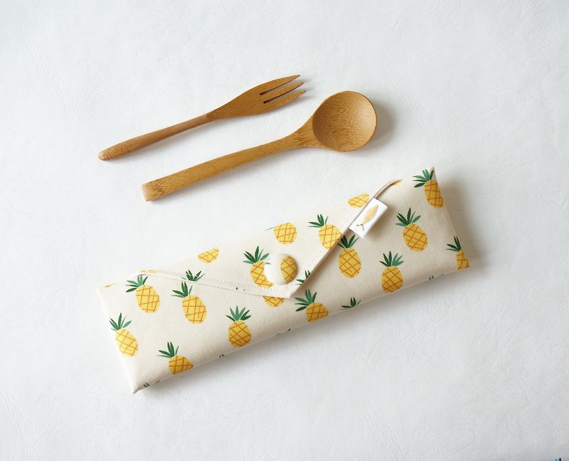 /Pineapple garden//tableware bag/brush bag/stationery pencil case - อื่นๆ - ผ้าฝ้าย/ผ้าลินิน สีเหลือง