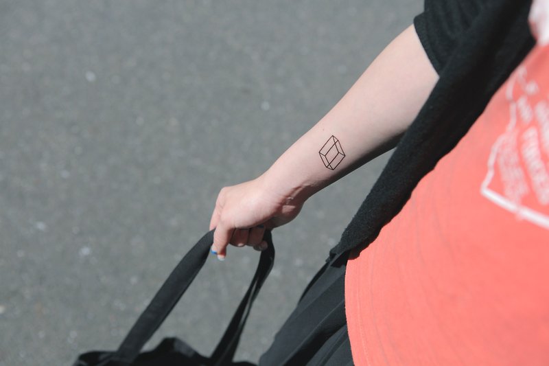 Deerhorn design / Deerhorn tattoo tattoo sticker 3 square geometric shapes - Temporary Tattoos - Paper Black