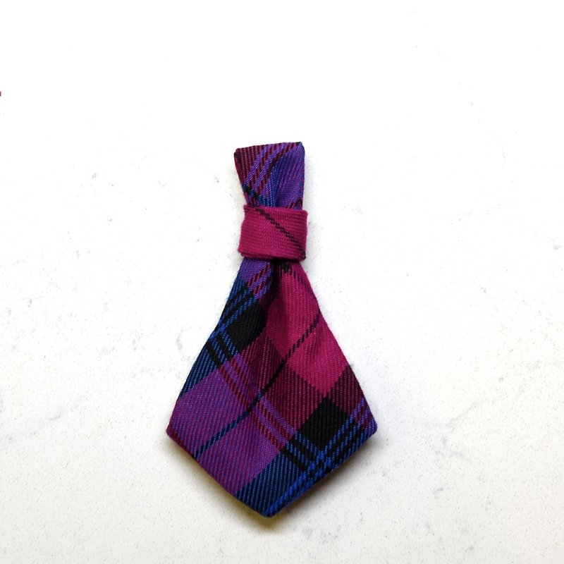 Handmade Classic Tartan/Plaid Dog Collar Accessory-Tie- Elegant Purple 【ZAZAZOO】 - ปลอกคอ - ผ้าฝ้าย/ผ้าลินิน สีม่วง
