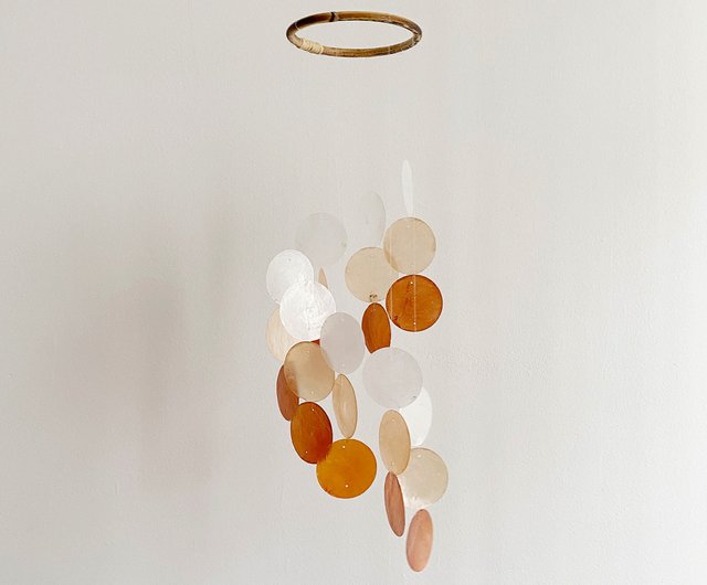 シェル　モビール　飾り　風に揺れた時、キレイな音が出ます♪ 専用出品 モビール 北欧 おしゃれ シェル 風鈴 インテリア