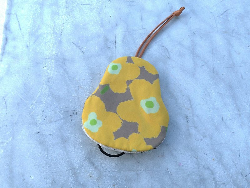 Poppy pear-shaped waterproof key case【K190719】 - Keychains - Cotton & Hemp Multicolor