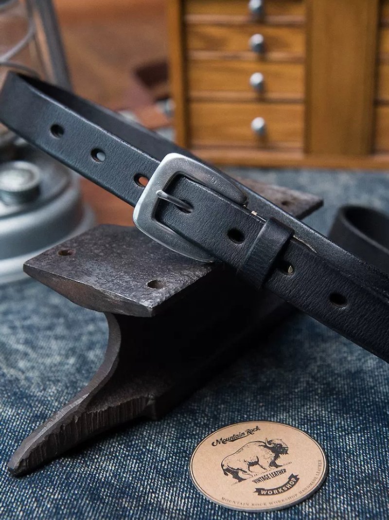 Retro Genuine Leather 2.3CM Belt For Women Steel Needle Button Female Waist Belt - เข็มขัด - หนังแท้ สีดำ