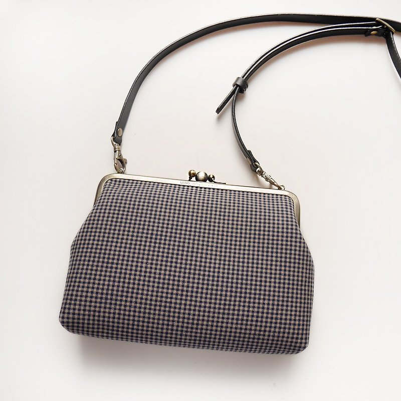 小さなGege 2つのショルダーバッグ/携帯電話バッグ/口金袋[台湾製] - ショルダーバッグ - 金属 グレー