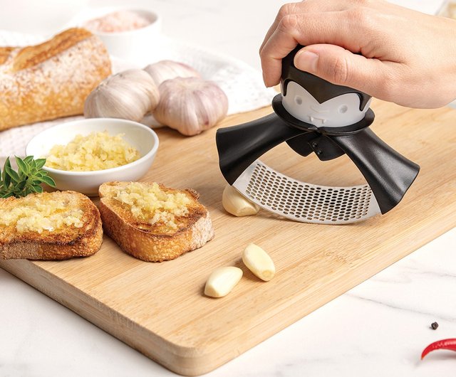 OTOTO Drac N' Roll Garlic Peeler