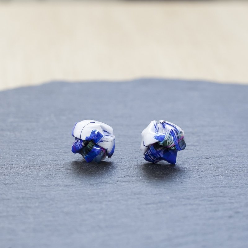 popcorn earrings/ Clip-On(blue) - ต่างหู - กระดาษ สีน้ำเงิน