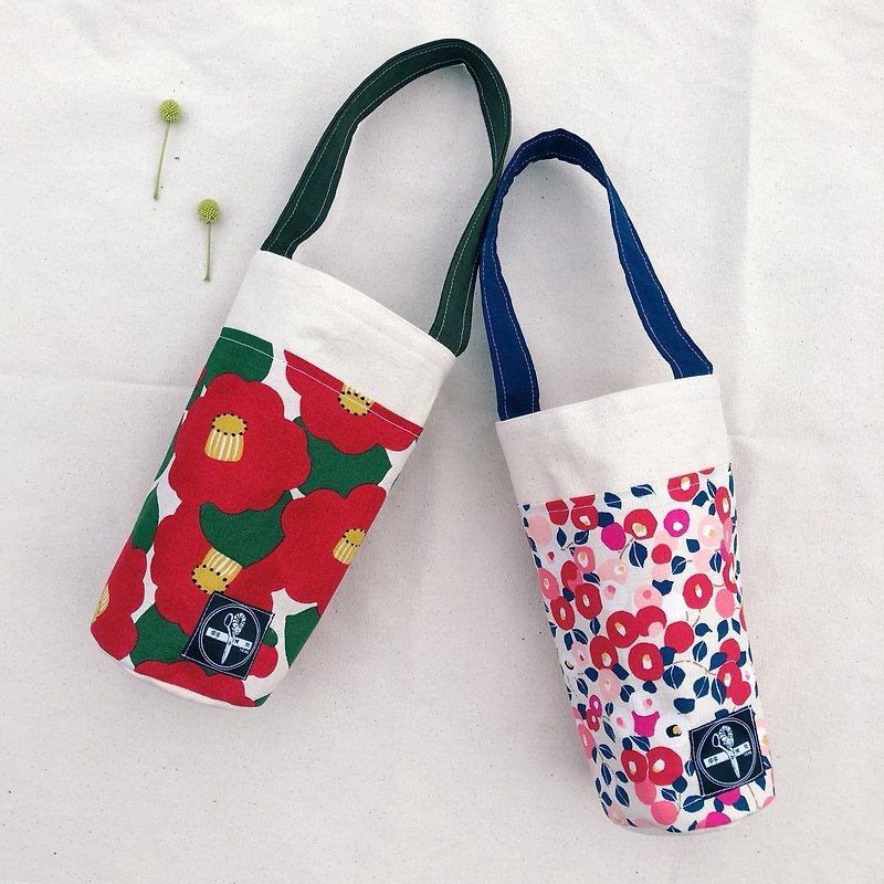 water bottle BAG / flower - Beverage Holders & Bags - Cotton & Hemp Red