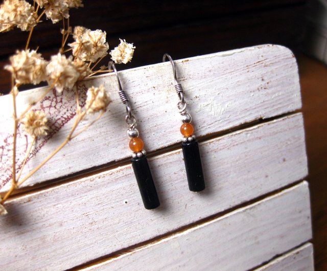 純銀製デザインピアス トパーズ＋ブラックオニキス＋925シルバー