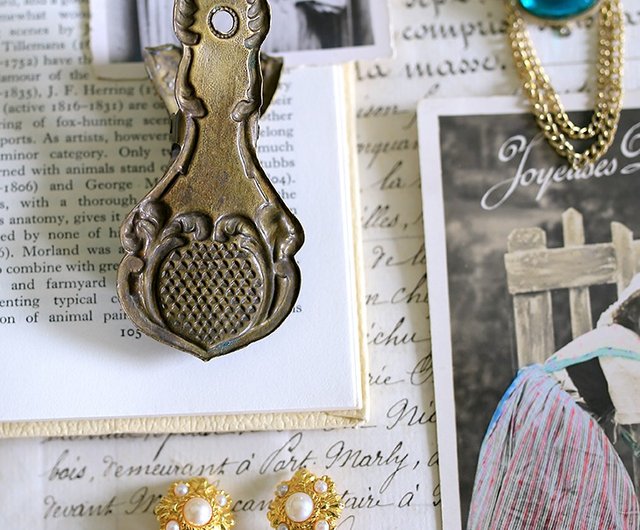 イギリス//アンティークビクトリア朝のハンドクリップ//No.13クリップ