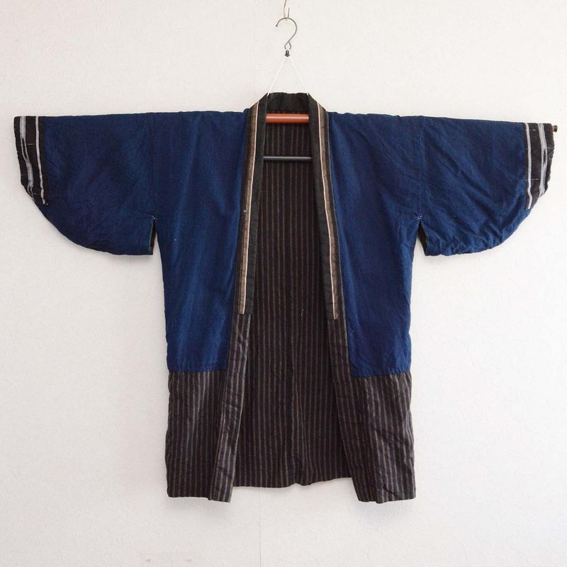 和服夾克農民工作服靛藍染色棉和服條紋圖案日本複古昭和翻拍材料 - 女大衣/外套 - 棉．麻 藍色