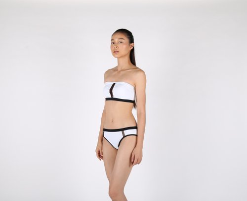 【Bullet by Army of Interns]】アシンメトリー 2ピース 水着 3-in-1 Mesh Bikini set - White / two-piece swimwear / L