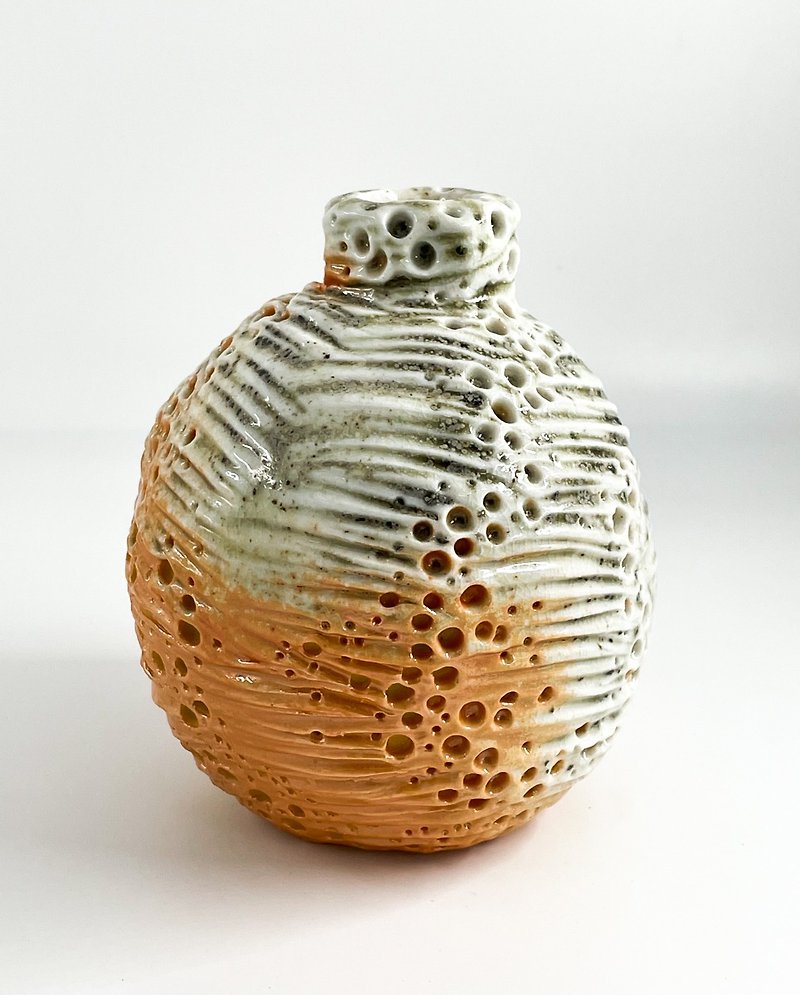Wood burning vase/semi-porcelain clay/pottery/coral series - Pottery & Ceramics - Pottery Gold