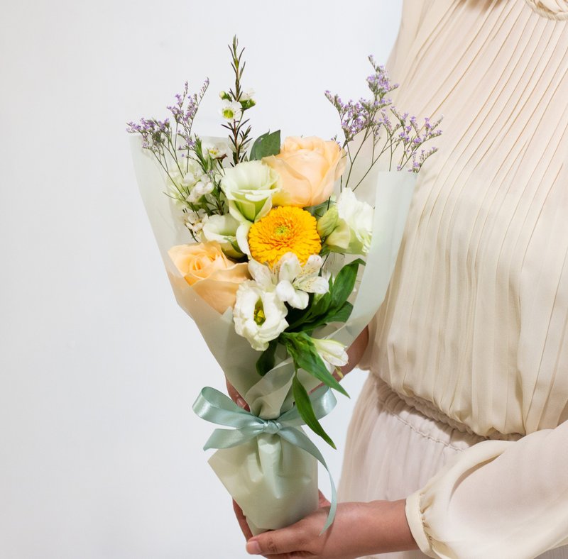 Mint Green Lovely Bouquet - Plants - Plants & Flowers Green