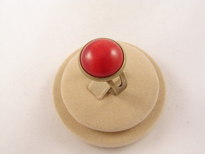 Red Coral Adjustable Ring Round Circle Red Stone Brass Free Size Jewelry Ring - แหวนทั่วไป - วัสดุอื่นๆ สีแดง