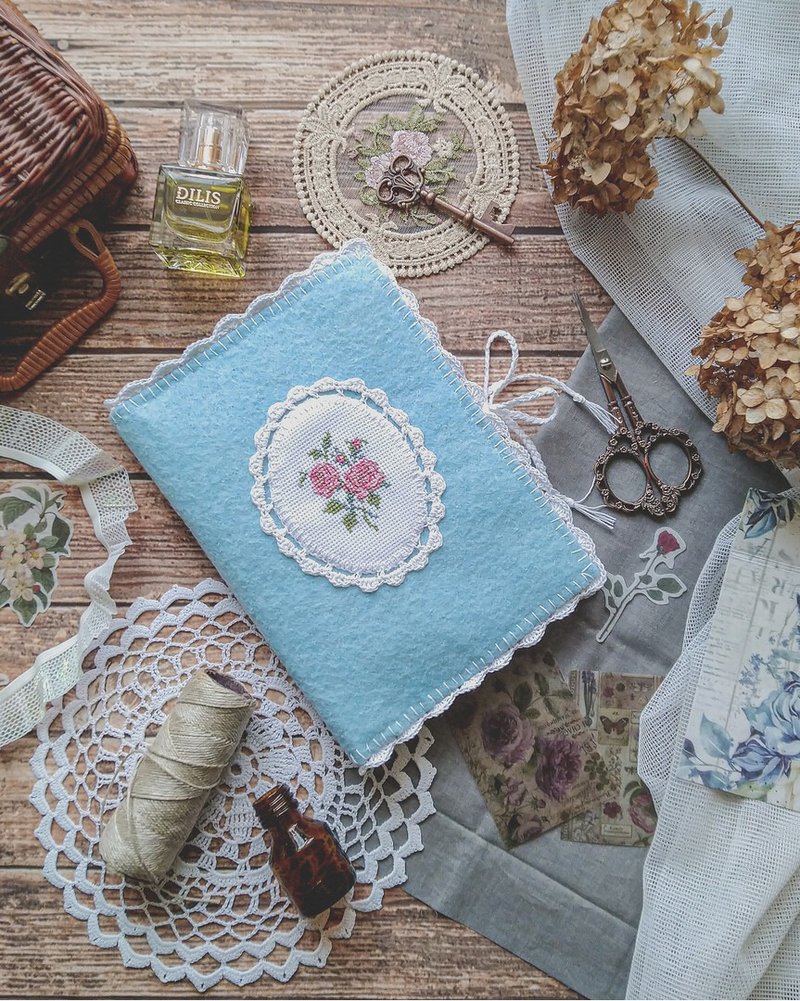 Storage organiser for sewing and art supplies - Storage - Other Materials Blue