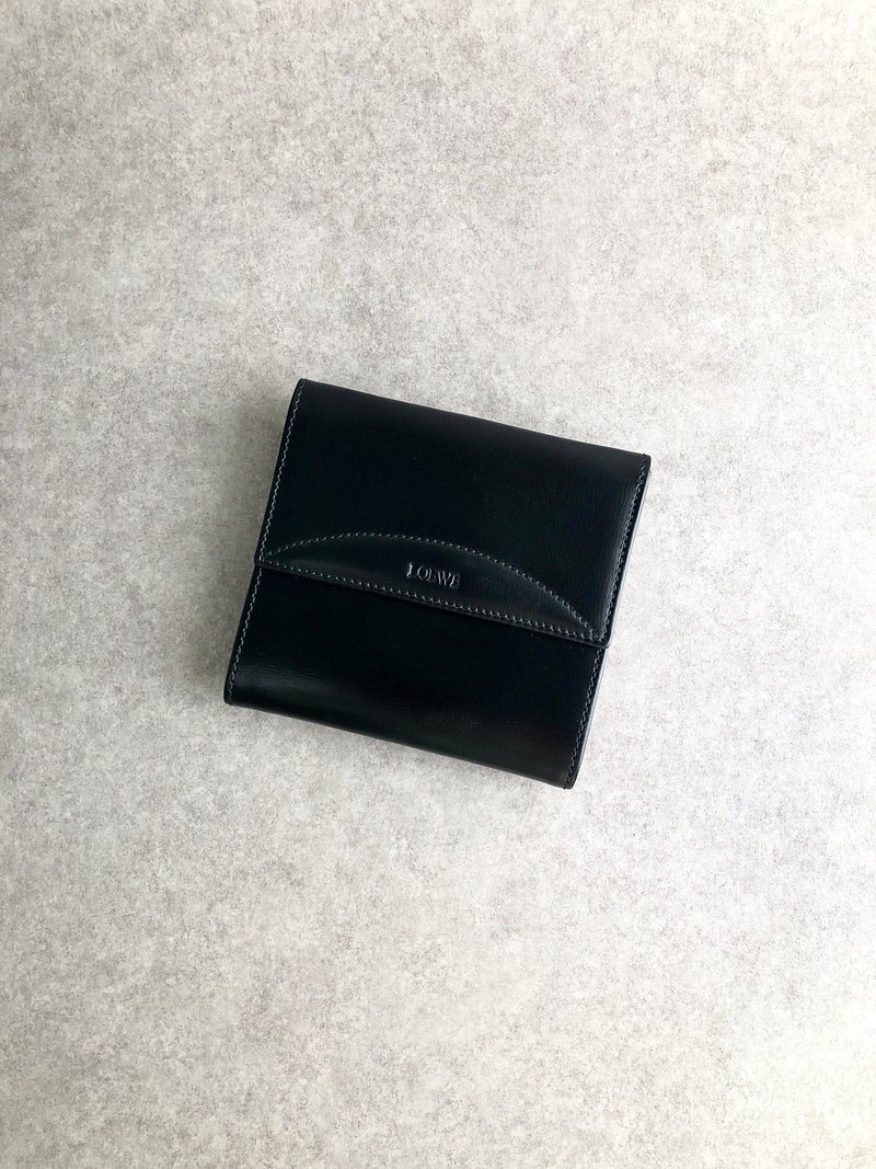 【 日本直送　名牌中古包 】LOEWE ロエベ 財布 ブラック ロゴ レザー 二つ折り vintage ヴィンテージ オールド ud6st6 - 皮夾/長短夾/錢包 - 真皮 黑色