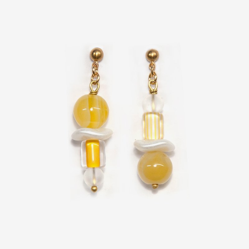 Yellow Asymmetric Wave Earrings, Post Earrings, Clip On Earrings - ต่างหู - โลหะ สีเหลือง