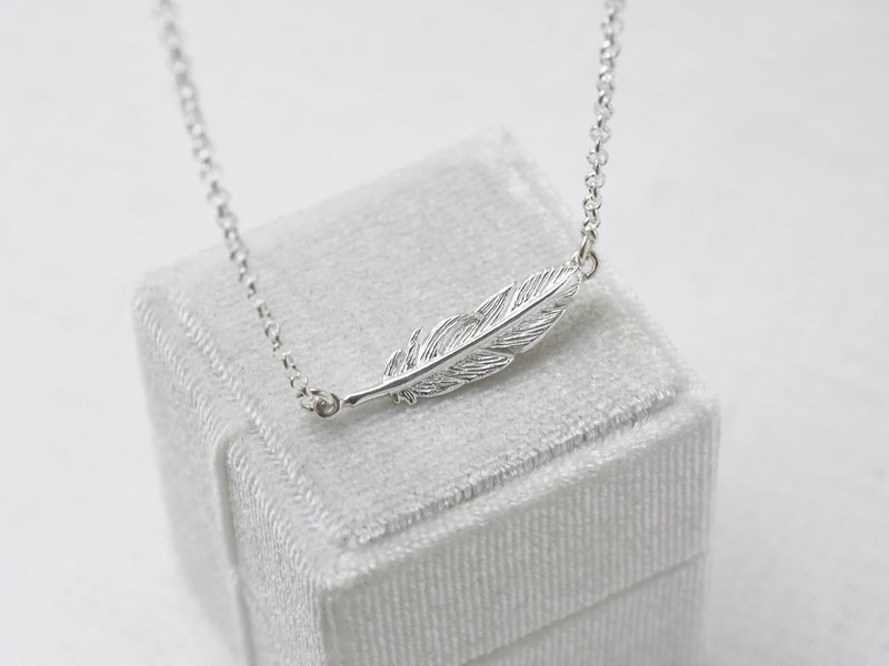 Feather | Three-dimensional necklace 925 sterling silver K gold three-dimensional lover's gift handmade silver jewelry - สร้อยคอ - เงินแท้ สีเงิน