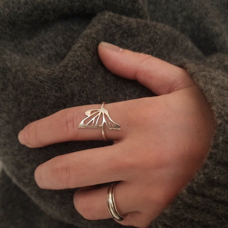 Fly up _Butterfly Ring - 戒指 - 純銀 銀色