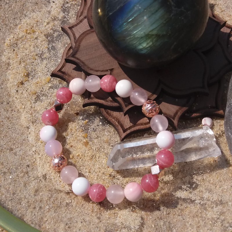 【Ocean】Stone Bracelet / Rose Quartz x Pink Tridacna X  Rhodochrosite - สร้อยข้อมือ - คริสตัล สึชมพู