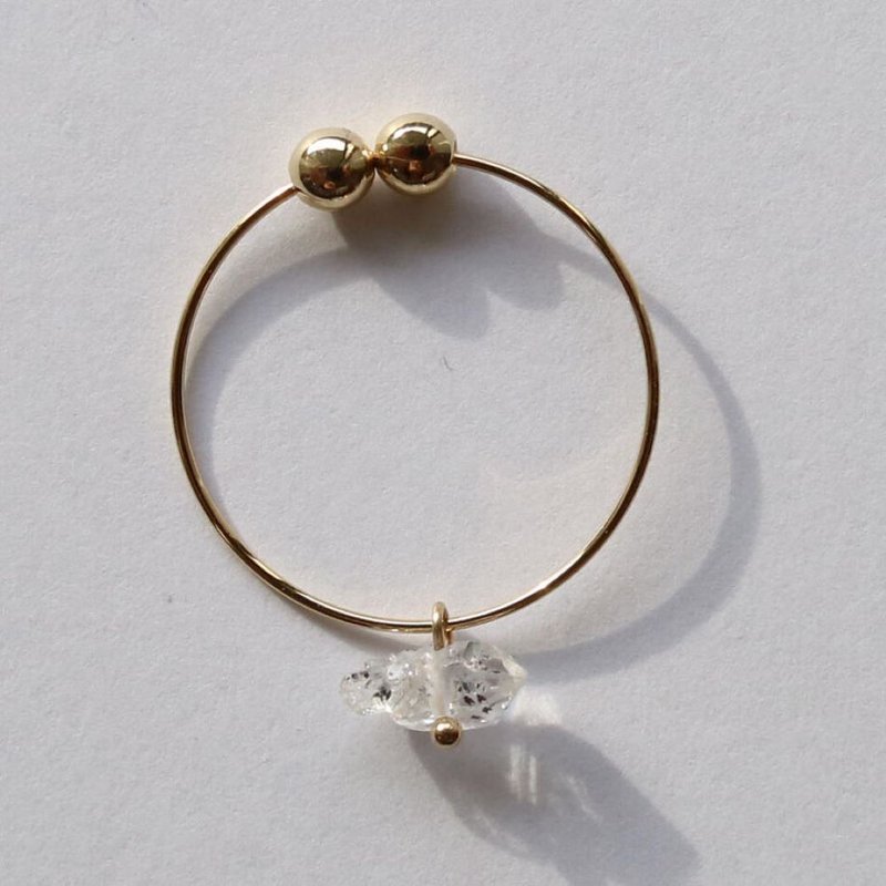 clan one earring(clip type) - 耳環/耳夾/耳骨夾 - 石頭 透明