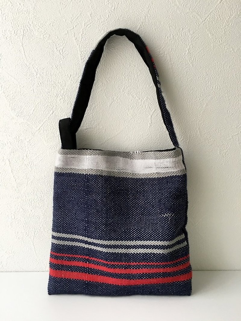 Also becomes purse to become even yukata "hand-woven tricolor mini bag" 1 - กระเป๋าเครื่องสำอาง - ผ้าฝ้าย/ผ้าลินิน สีน้ำเงิน