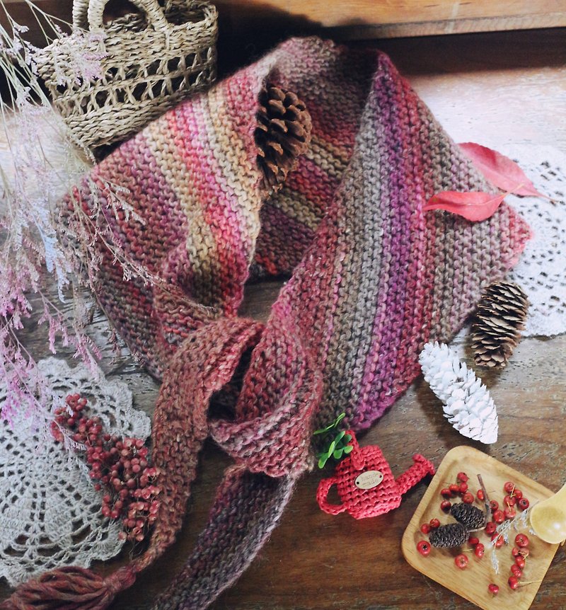ChiChi Handmade-Sailor Neck / Triangle Scarf / Shawl / Tassel-Wool Knitting - ผ้าพันคอถัก - ขนแกะ สีแดง