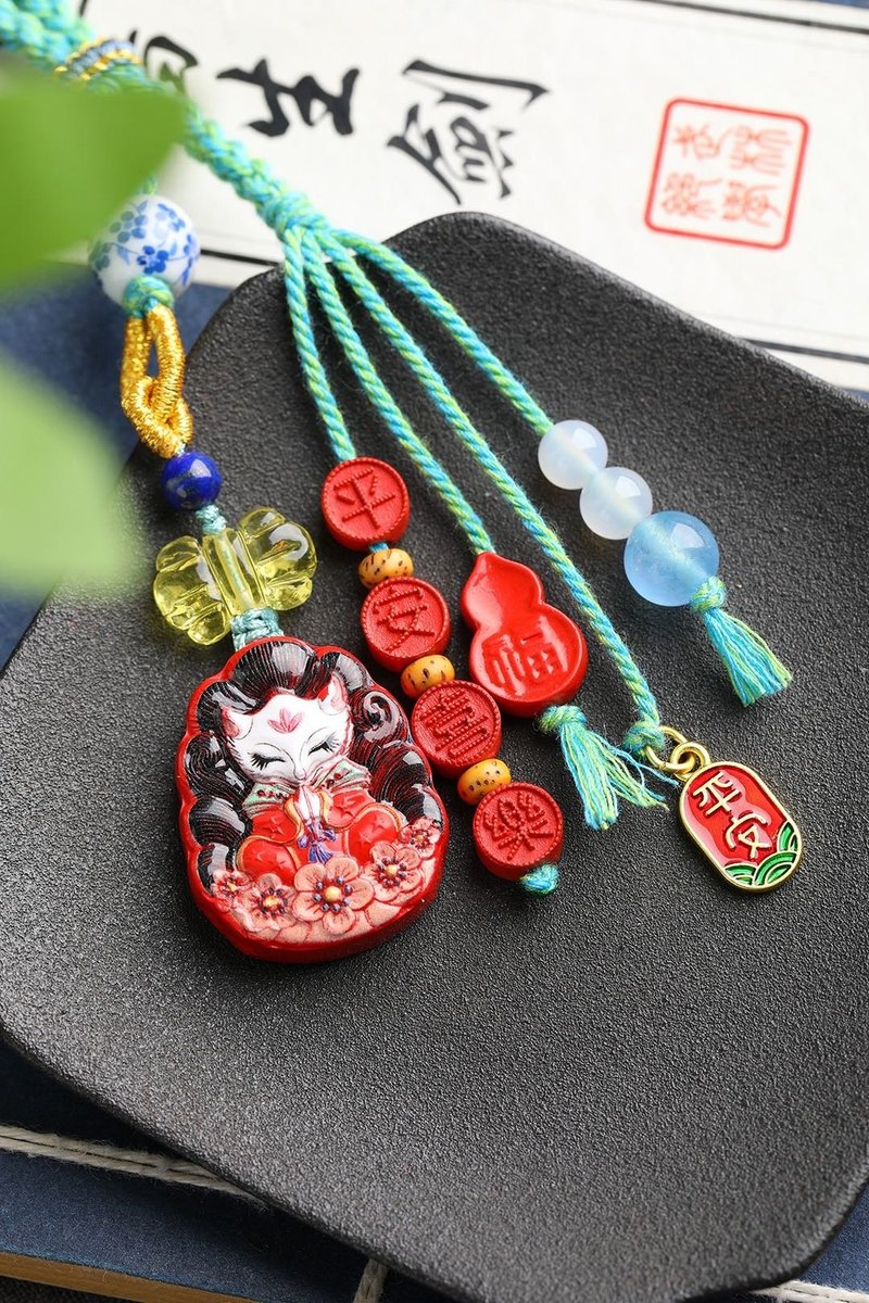 Natural cinnabar fine red sand painted nine-tailed fox bag hanging universal hanging content up to 95% or more - ที่ห้อยกุญแจ - เครื่องเพชรพลอย 