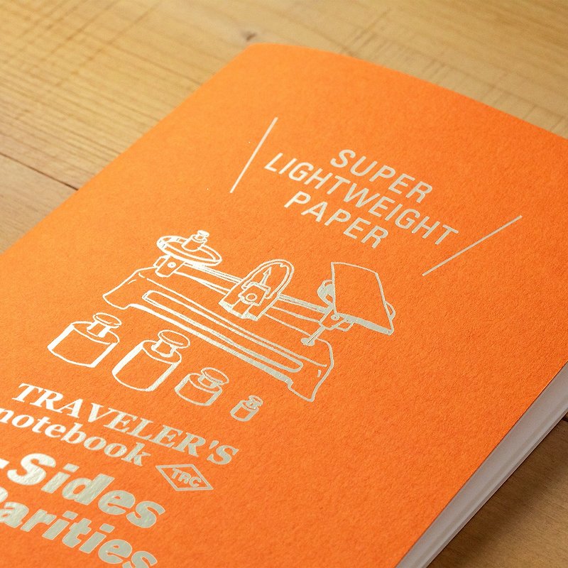 Traveler's Notebook Refill Pack-Ultra Lightweight Paper - สมุดบันทึก/สมุดปฏิทิน - กระดาษ สีส้ม