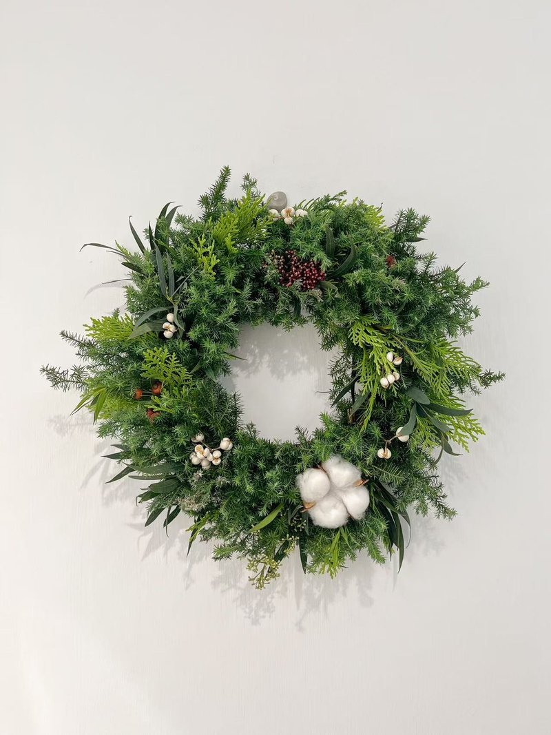 Christmas wreath Christmas handmade wreath - จัดดอกไม้/ต้นไม้ - พืช/ดอกไม้ 