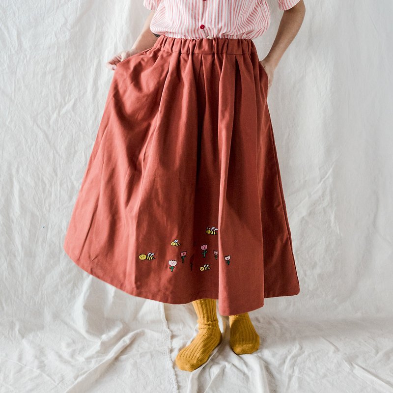 Bee and Tulip / Pocket Drawstring Dress / Brick Red - Skirts - Cotton & Hemp Red