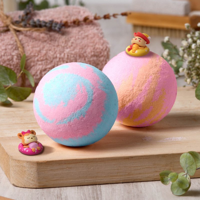 MOLOKA | Doll Fragrance Bath Ball Bath Ball Bath Agent Random Blind Box - Body Wash - Other Materials Multicolor