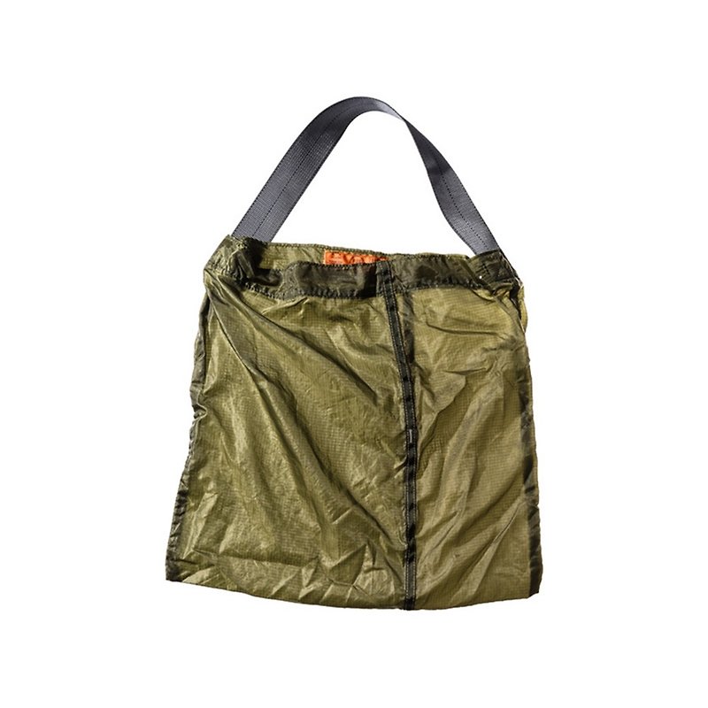 VINTAGE PARACHUTE LIGHT BAG Olive Vintage Simple Glossy Back Bag - Green - กระเป๋าถือ - วัสดุกันนำ้ สีกากี