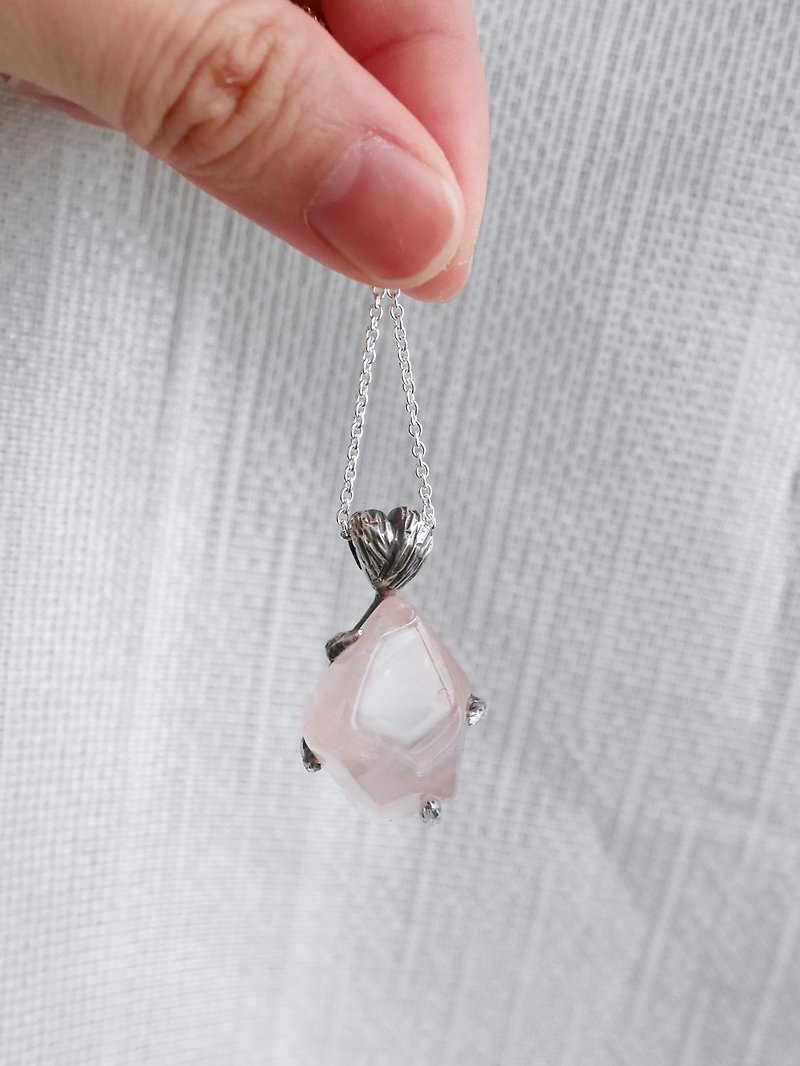 With the type of water droplets crystal 925 silver necklace - meditation - Necklaces - Gemstone Pink