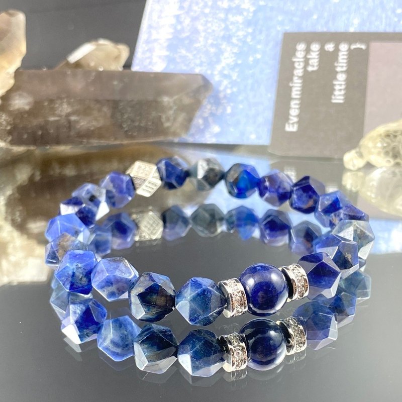 The clouds are rising | Stone| Flying in the wind | Men's crystal bracelet - Bracelets - Crystal Blue