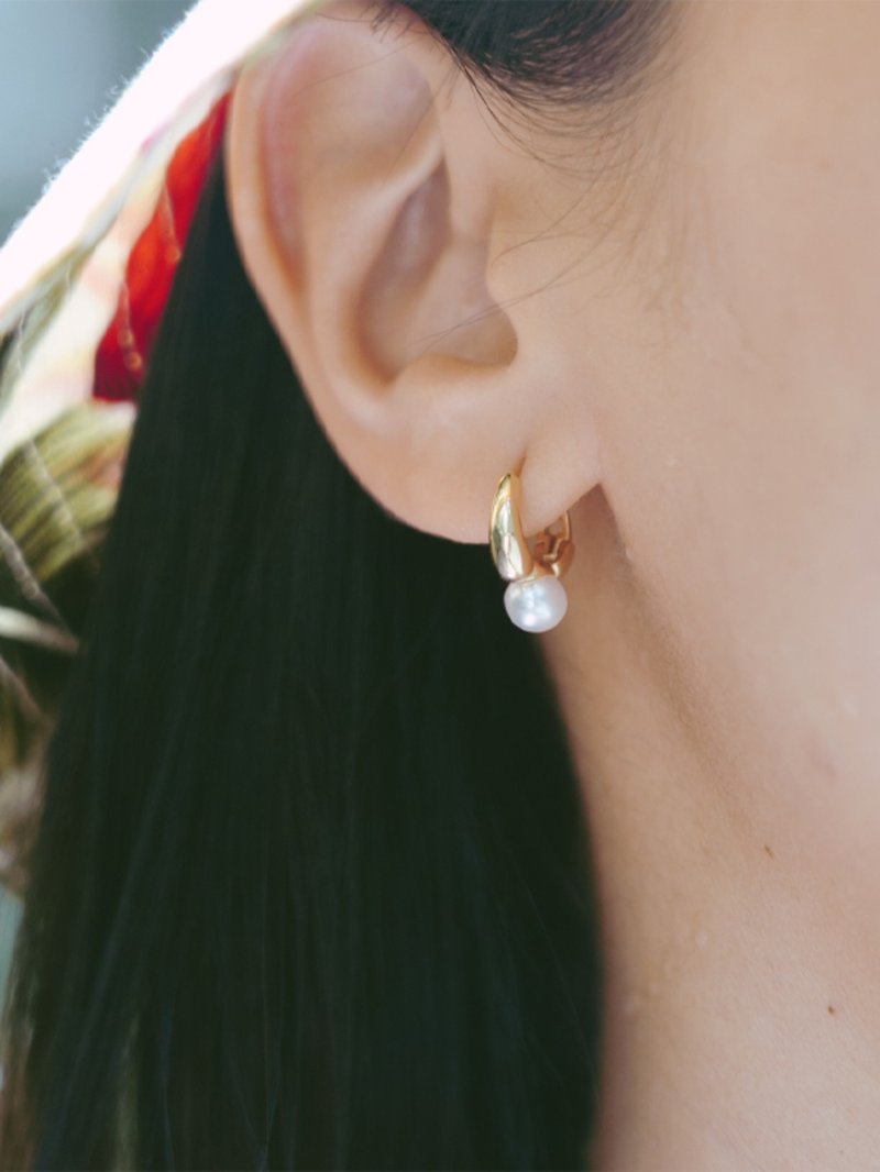 純銀 耳環/耳夾 金色 - 繫心情結珍珠純銀耳環 Knot Pearl Earrings