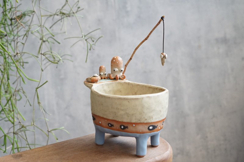 squid plant pot , octopus , handmade ceramic. cactus - 花瓶/花器 - 陶 多色