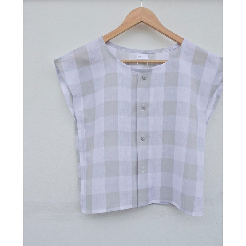 Linen | Gray checkered round neck sleeveless shirt - 女上衣/長袖上衣 - 棉．麻 灰色