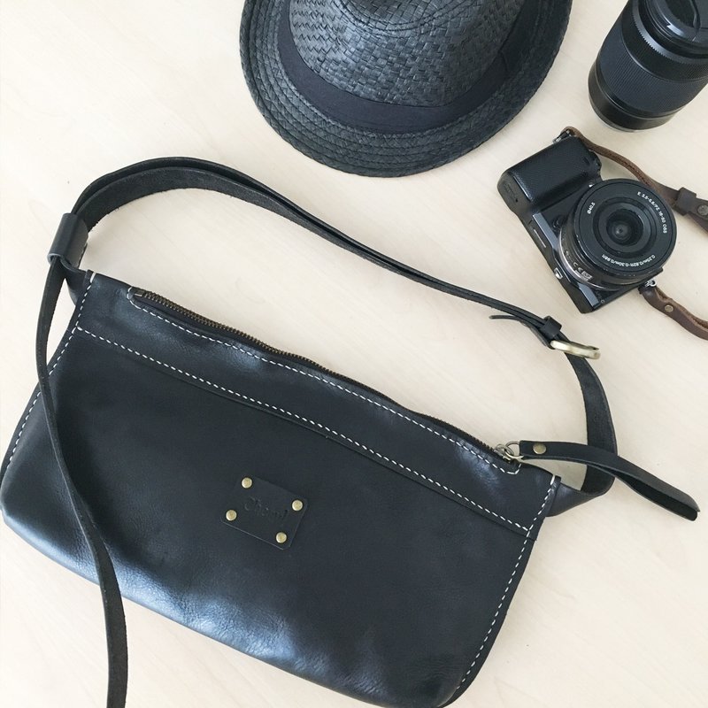 Genuine Leather Hand stitched Bum Bag / Fanny Pack / Cross Body Bag - 側背包/斜背包 - 真皮 黑色